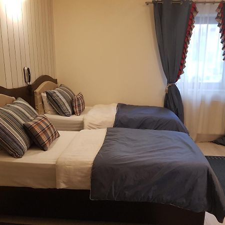 Boutique Vila Paradis Deva Esterno foto