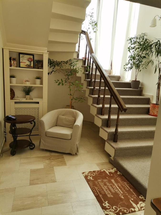 Boutique Vila Paradis Deva Esterno foto